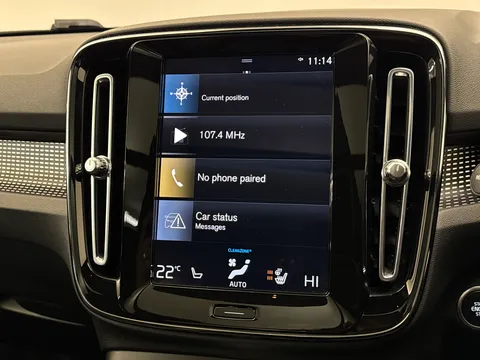 ND71KWW Volvo XC40 2.0 B5P R DESIGN Pro 5dr AWD Auto Thumbnail #28