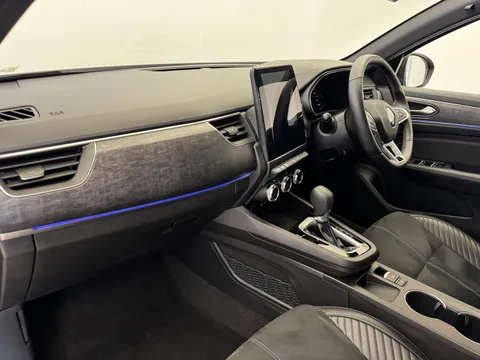 DS25OCM Renault ARKANA 1.6 E-Tech FHEV 145 Esprit Alpine 5dr Auto Thumbnail #18