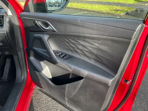 LA74HFJ Mg Motor Uk Hs 1.5 T-GDI Trophy 5dr Thumbnail #17