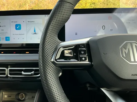 LA74HFJ Mg Motor Uk Hs 1.5 T-GDI Trophy 5dr Thumbnail #29