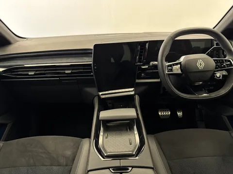 DS25ECX Renault Rafale E-Tech FHEV Techno Esprit Alpine 5dr Auto 4C Thumbnail #12