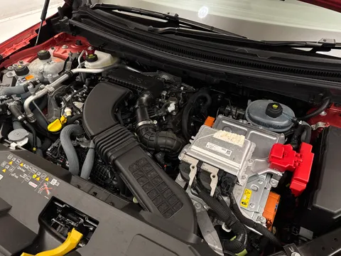 DS25ECX Renault Rafale E-Tech FHEV Techno Esprit Alpine 5dr Auto 4C Thumbnail #25