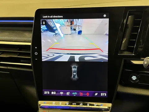 DS25ECX Renault Rafale E-Tech FHEV Techno Esprit Alpine 5dr Auto 4C Thumbnail #35