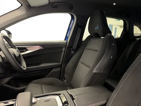 HN24RDU Renault Austral E-Tech FHEV Techno Esprit Alpine 5dr Auto Thumbnail #16