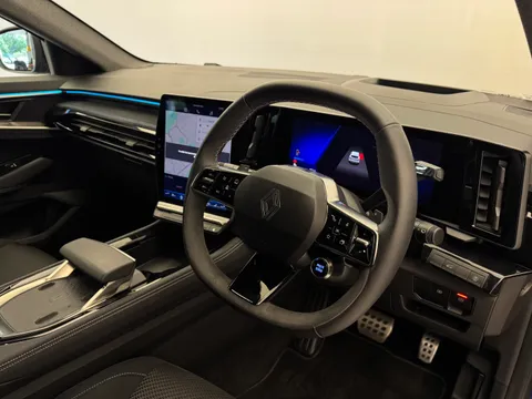 HN24RDU Renault Austral E-Tech FHEV Techno Esprit Alpine 5dr Auto Thumbnail #26