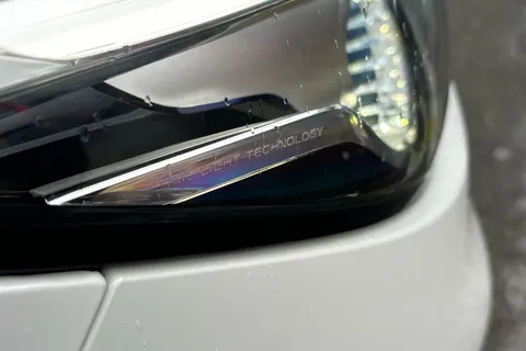 LG21OHD Mg Motor Uk Zs 1.5 VTi-TECH Exclusive 5dr Thumbnail #15