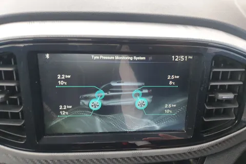 MM71FEJ Mg Motor Uk Mg3 1.5 VTi-TECH Exclusive 5dr [Navigation] Thumbnail #24