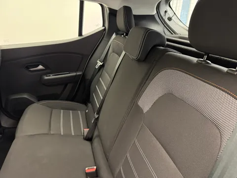 DY73OAL Dacia Sandero Stepway 1.0 TCe Journey 5dr Thumbnail #10