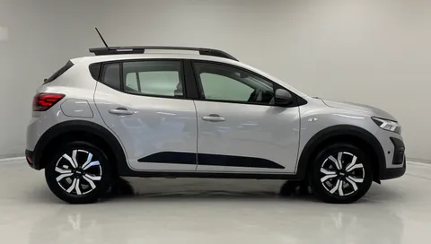 DY73OAL Dacia Sandero Stepway 1.0 TCe Journey 5dr Thumbnail #6
