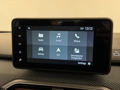 DY73OAL Dacia Sandero Stepway 1.0 TCe Journey 5dr Thumbnail #25