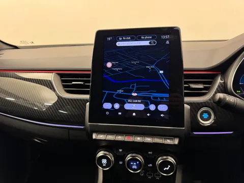 BK72HKY Renault ARKANA 1.6 E-TECH Hybrid 145 R.S. Line 5dr Auto Thumbnail #15