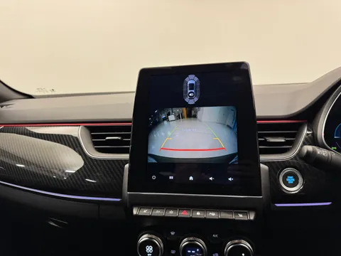 BK72HKY Renault ARKANA 1.6 E-TECH Hybrid 145 R.S. Line 5dr Auto Thumbnail #17