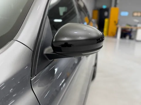 BK72HKY Renault ARKANA 1.6 E-TECH Hybrid 145 R.S. Line 5dr Auto Thumbnail #24