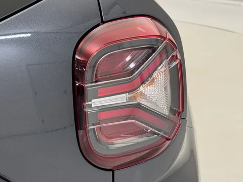 DN73RHX Dacia Duster 1.0 TCe 90 Expression 5dr Thumbnail #30