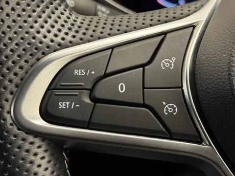 DT73ZDZ Renault Clio 1.0 TCe 90 RS Line 5dr Thumbnail #15