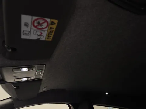 DV74MDX Renault Clio 1.6 E-TECH full hybrid 145 Esprit Alpine 5dr Auto Thumbnail #18