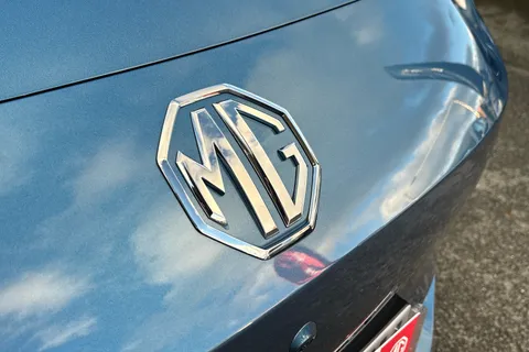 MF75CTK Mg Motor Uk MGS5 170kW Trophy EV Long Range 64kWh 5dr Auto Thumbnail #16