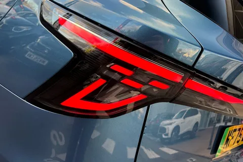 MF75CTK Mg Motor Uk MGS5 170kW Trophy EV Long Range 64kWh 5dr Auto Thumbnail #19