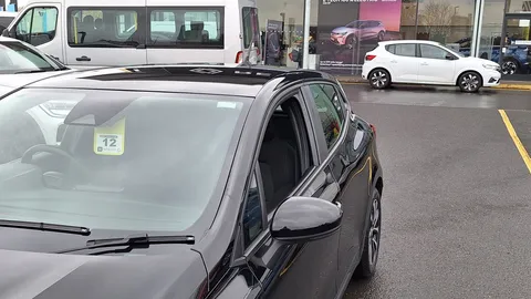 BD72RVP Renault Clio 1.0 TCe 90 Evolution 5dr Thumbnail #9