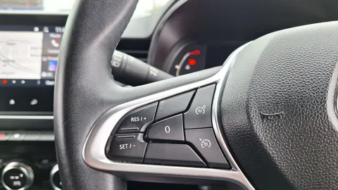 BD72RVP Renault Clio 1.0 TCe 90 Evolution 5dr Thumbnail #23