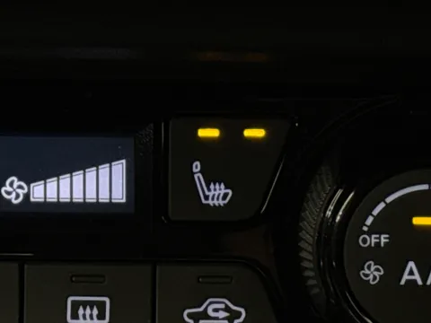 OE74JHU Nissan Juke 1.6 Hybrid N-Sport 5dr Auto Thumbnail #27