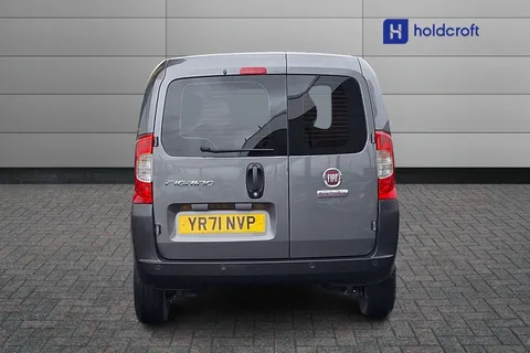 YR71NVP Fiat Fiorino 1.3 16V Multijet Tecnico Crew Van Start Stop Thumbnail #9