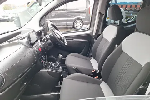 YR71NVP Fiat Fiorino 1.3 16V Multijet Tecnico Crew Van Start Stop Thumbnail #10