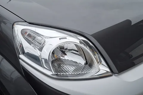 YR71NVP Fiat Fiorino 1.3 16V Multijet Tecnico Crew Van Start Stop Thumbnail #14