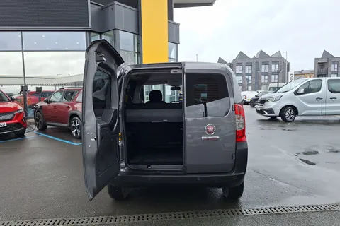 YR71NVP Fiat Fiorino 1.3 16V Multijet Tecnico Crew Van Start Stop Thumbnail #21