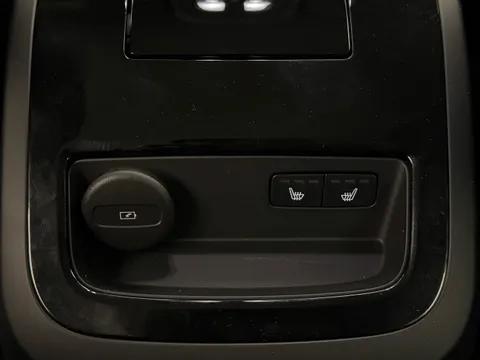 DN75ZTE Volvo V90 2.0 T6 [350] PHEV Plus Dark 5dr AWD Auto Thumbnail #14