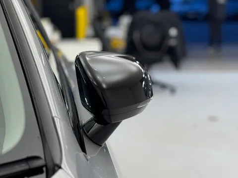 DN75ZTE Volvo V90 2.0 T6 [350] PHEV Plus Dark 5dr AWD Auto Thumbnail #30