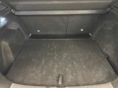 DY75NZF Mg Motor Uk Zs 1.5 Hybrid+ Trophy 5dr Auto Thumbnail #13