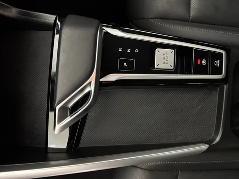 DY75NZF Mg Motor Uk Zs 1.5 Hybrid+ Trophy 5dr Auto Thumbnail #16