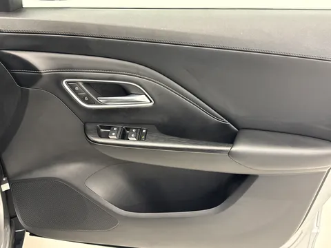 DY75NZF Mg Motor Uk Zs 1.5 Hybrid+ Trophy 5dr Auto Thumbnail #18