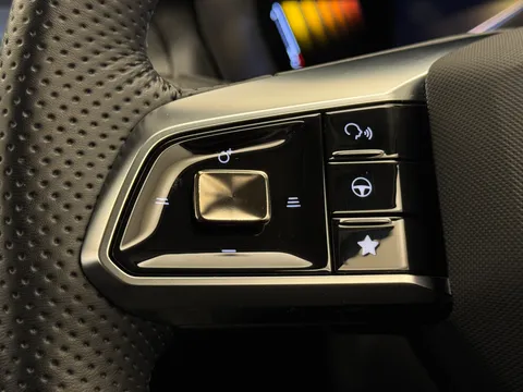 DV25HHJ Mg Motor Uk Zs 1.5 Hybrid+ Trophy 5dr Auto Thumbnail #21