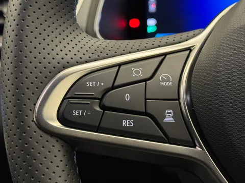 HK74PWJ Renault Symbioz 1.6 E-Tech FHEV 145 Techno Esprit Alpine 5dr Auto Thumbnail #16