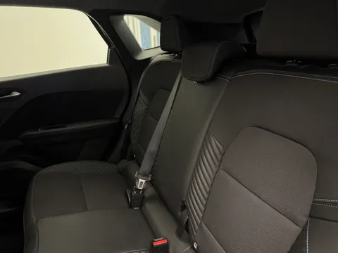 HK74PWJ Renault Symbioz 1.6 E-Tech FHEV 145 Techno Esprit Alpine 5dr Auto Thumbnail #32