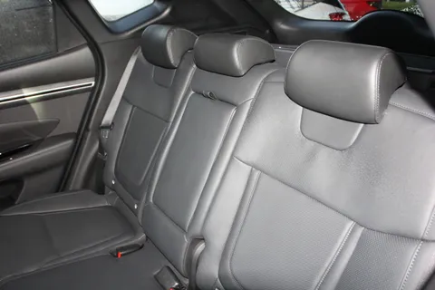 DG72MVN Hyundai Tucson 1.6 TGDi Ultimate 5dr 2WD Thumbnail #19