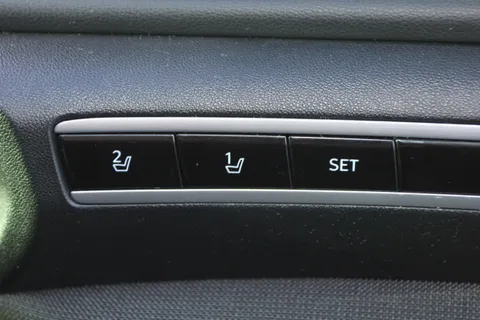 DG72MVN Hyundai Tucson 1.6 TGDi Ultimate 5dr 2WD Thumbnail #21