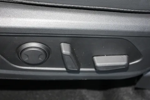 DG72MVN Hyundai Tucson 1.6 TGDi Ultimate 5dr 2WD Thumbnail #22