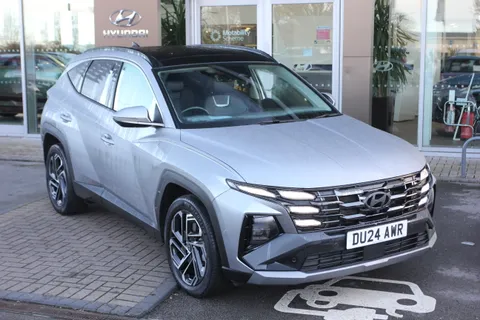 DU24AWR Hyundai Tucson 1.6T Hybrid Ultimate 5dr Auto Thumbnail #1