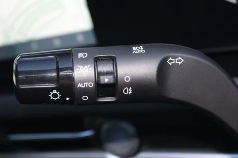 DU24AWR Hyundai Tucson 1.6T Hybrid Ultimate 5dr Auto Thumbnail #27