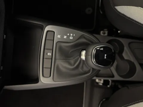 DS75VEM Hyundai i10 1.0 [63] Advance 5dr Auto [Nav] Thumbnail #15