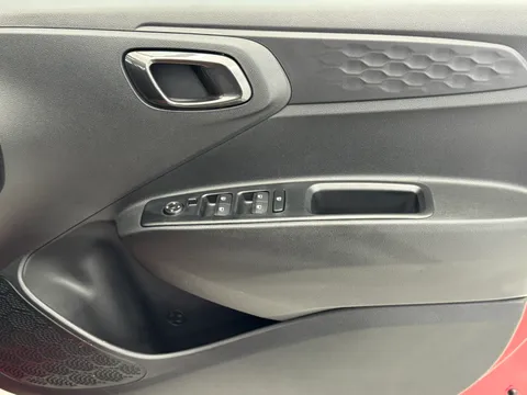 DS75VVT Hyundai i10 1.0 [63] Advance 5dr Auto [Nav] Thumbnail #17