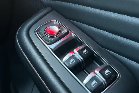 PE70DFN Mg Motor Uk Hs 1.5 T-GDI Exclusive 5dr Thumbnail #29