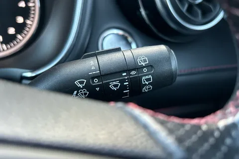 PE70DFN Mg Motor Uk Hs 1.5 T-GDI Exclusive 5dr Thumbnail #31