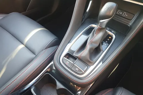 YY24UCJ Mg Motor Uk Zs 1.0T GDi Exclusive 5dr DCT Thumbnail #13