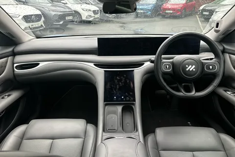 ML75KDO Mg Motor Uk Im5 217kW Standard Range 75kWh 5dr Auto Thumbnail #5