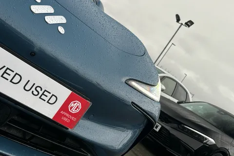 ML75KDO Mg Motor Uk Im5 217kW Standard Range 75kWh 5dr Auto Thumbnail #17