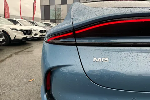 ML75KDO Mg Motor Uk Im5 217kW Standard Range 75kWh 5dr Auto Thumbnail #24